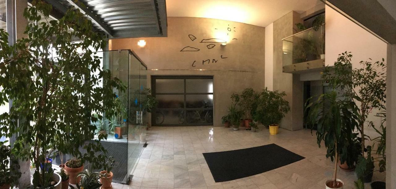 Zentrumnah Direkt An Ubahn Bei Un-Vic Und Am Badestrand Βιέννη Εξωτερικό φωτογραφία